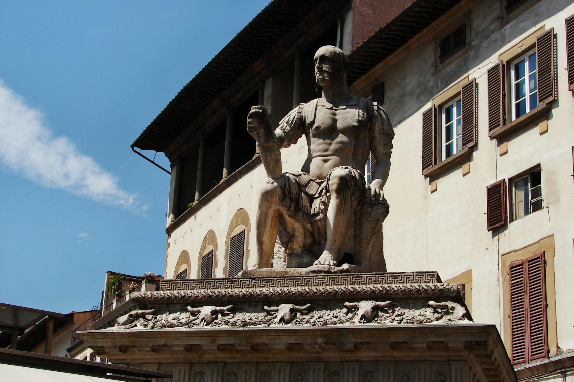 Ce sunt materialele de construcție cu absorbție termică crescută?