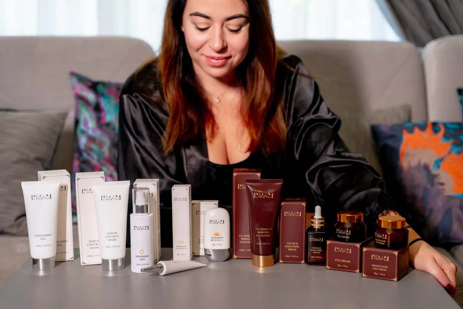 Îngrijire completă cu cremă regeneratoare pentru piele uscată